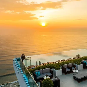 tms-luxury-hotel-danang-beach.dananghotels.net/