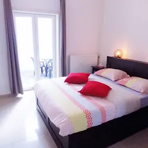 La Lodelinsartoise - Meublé De 3 Clés Apartamento Charleroi