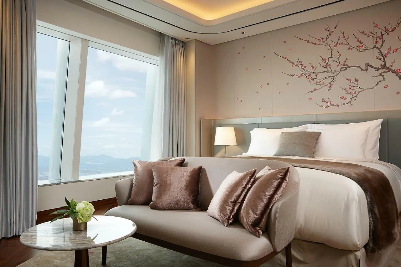 Signiel Seoul Hotel 5*,